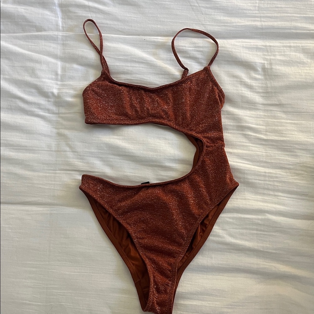 Triangl one piece